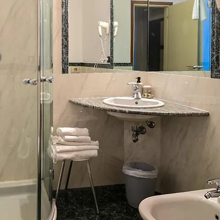 德提格力酒店 安杰拉