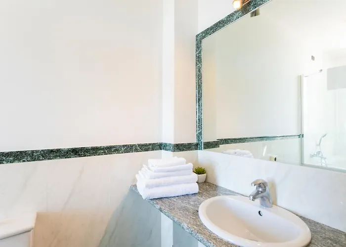 فندق Dei Tigli أنغيرا