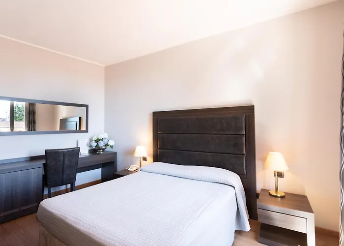 فندق Dei Tigli 3*