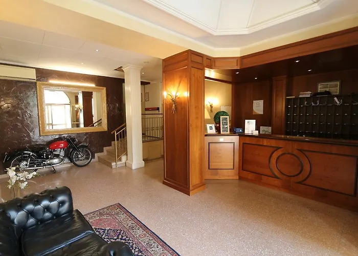 Hotel Dei Tigli Angera